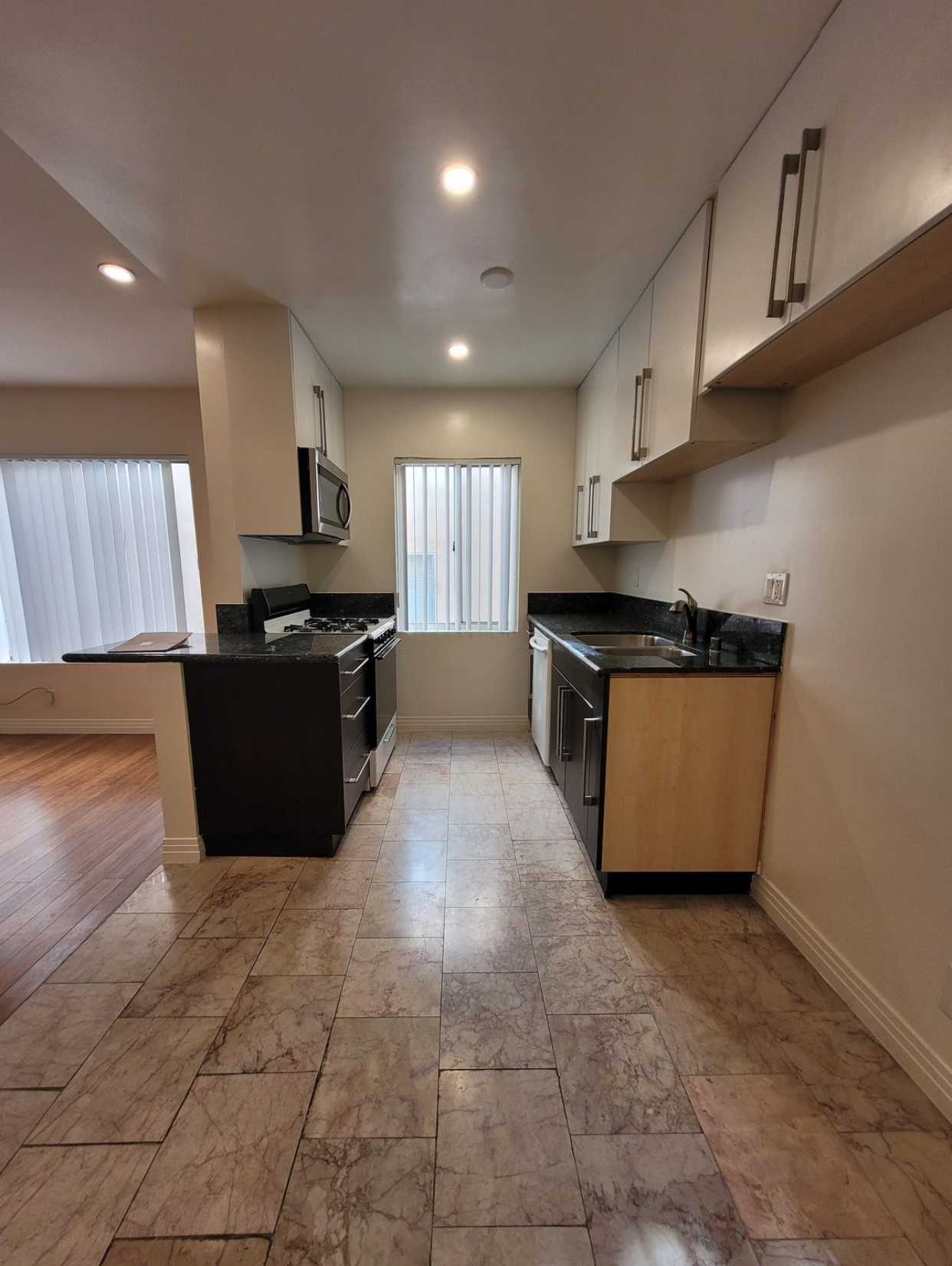 Studio Available for Rent!!!