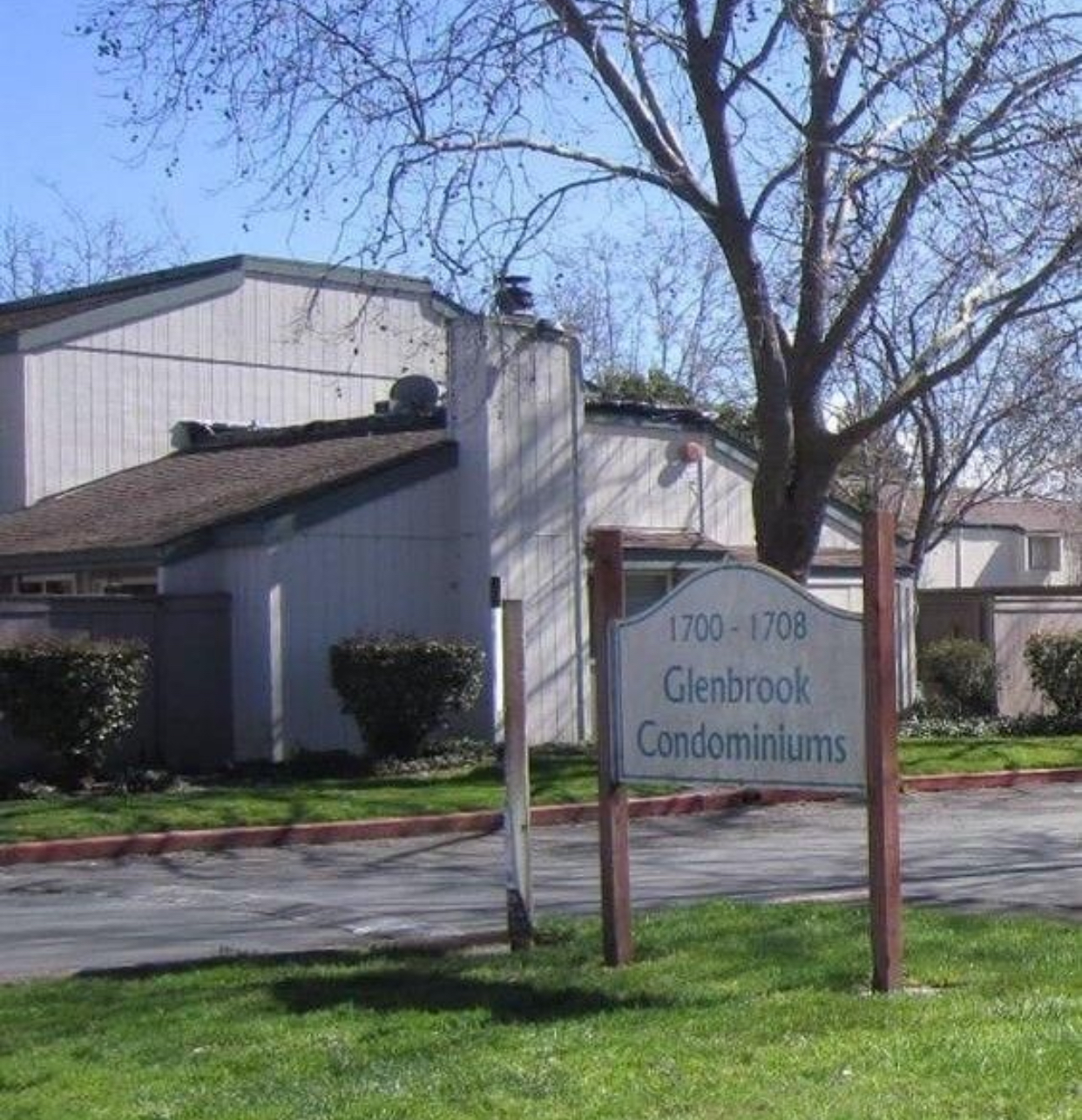 Studio Available for Rent!!!